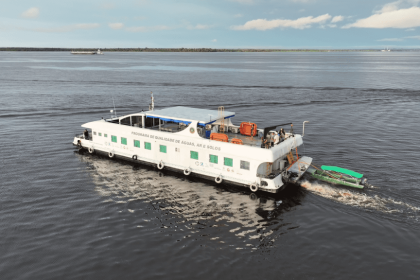 Barco científico parte em nova expedição para avaliar a qualidade das águas dos rios do Amazonas