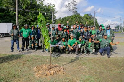 Prefeitura de Manaus celebra Dia Mundial da Terra com mais de 5 mil mudas plantadas em menos de 4 meses