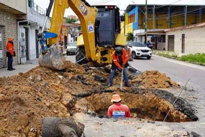Prefeitura de Manaus realiza recuperação de rede de drenagem no bairro Gilberto Mestrinho 