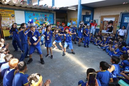 Alunos da Eeti Cônego Azevedo participam de feira cultural dedicada aos povos indígenas brasileiros