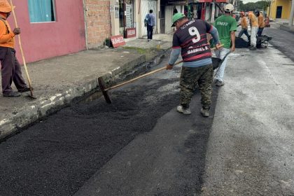 Prefeitura de Manaus realiza recuperação asfáltica no bairro Cidade de Deus