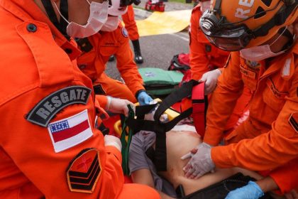 Corpo de Bombeiros realiza simulado de salvamento veicular com múltiplas vítimas