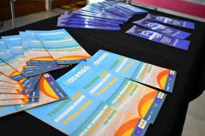 Curso de Turismo da UEA exibe projetos de extensão na 3ª Conta Amazonas e no 3º Festival Amazonas de Turismo