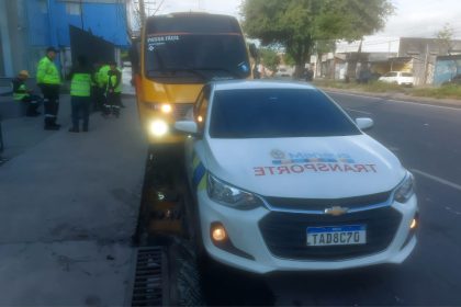 Prefeitura de Manaus flagra ‘amarelinho’ fazendo ultrapassagens perigosas com condutor reincidente sem CNH na Autaz Mirim