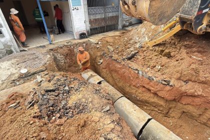Prefeitura de Manaus avança com serviços de infraestrutura do programa ‘Mutirão no Bairro’ no Alvorada