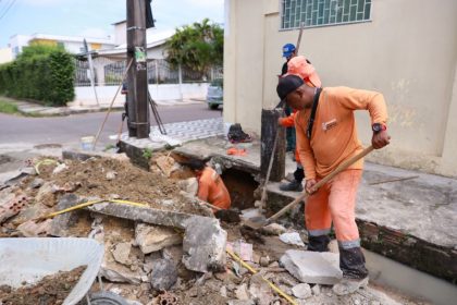 Prefeitura de Manaus reconstrói caixa coletora em via do bairro Alvorada e promove melhoria no sistema de drenagem 