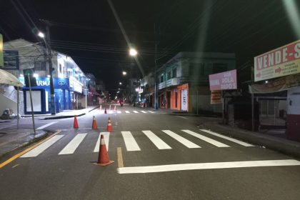 Prefeitura implanta novas sinalizações em Manaus transformando as vias em zonas seguras com foco no pedestre e respeito à vida
