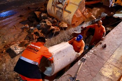 Com obra noturna, Prefeitura de Manaus recupera rede de drenagem profunda no bairro Nossa Senhora das Graças