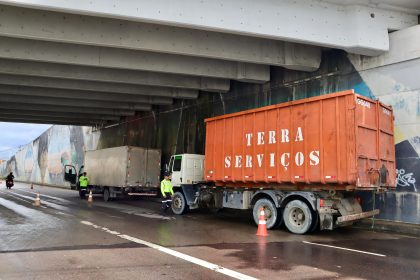 Prefeitura de Manaus intensifica fiscalização de veículos pesados na zona Norte