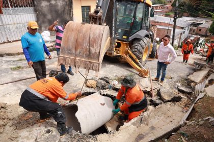 Prefeitura de Manaus leva melhorias para rua do bairro Grande Vitória