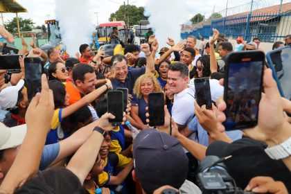 Prefeito David Almeida amplia presença da prefeitura nas comunidades com nova ação do programa ‘Mutirão no Bairro’