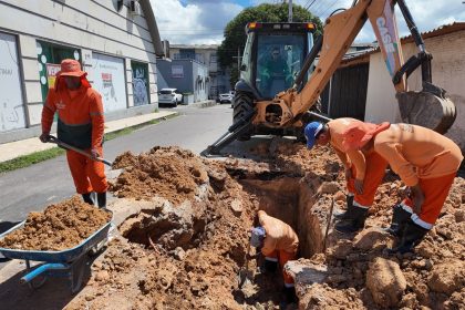 Prefeitura de Manaus realiza manutenção em rede de drenagem no Parque Dez