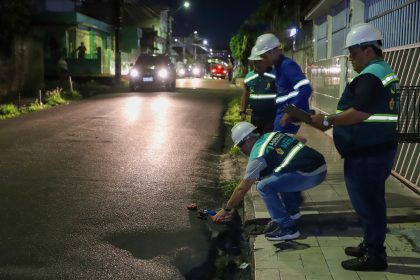 Ageman realiza vistoria noturna para avaliar desempenho de luminárias em vias da cidade