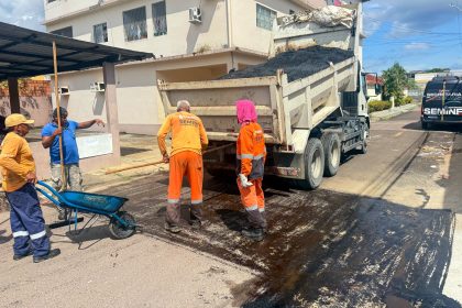 Prefeitura de Manaus atinge marca de 96 ruas recuperadas com asfalto no ‘Mutirão no bairro’ Alvorada