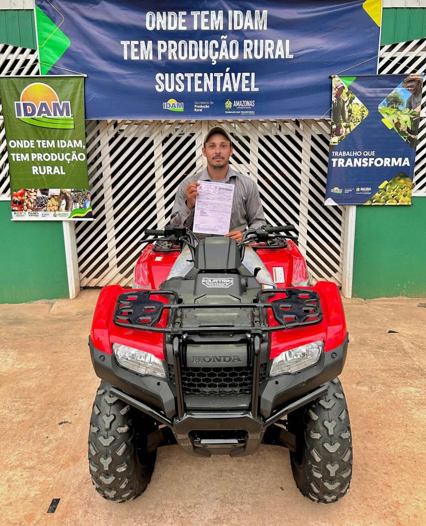 Em Envira, Governo do Amazonas beneficia agricultores com crédito e documentos rurais