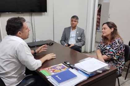 Prefeitura apresenta soluções digitais desenvolvidas pela Semsa para comitiva do Ministério da Saúde