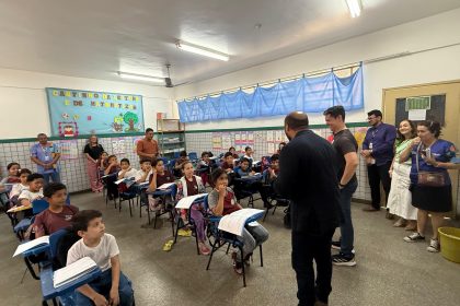 Alunos, pais e responsáveis participam de ação do projeto ‘Acompanhamento Familiar’ da Prefeitura de Manaus