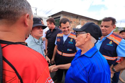 Prefeitura de Manaus leva serviços e escuta ativa para mais de 7 mil moradores do Tancredo Neves