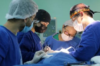 Julho Verde: FCecon alerta para os sinais e sintomas do câncer de cabeça e pescoço