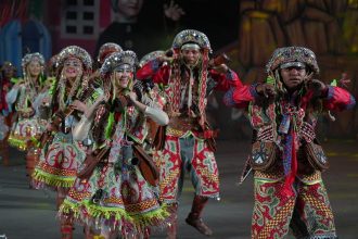 Festival Folclórico do Amazonas tem noite marcada por fé, resistência e memória ancestral