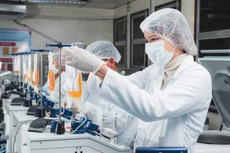 Hemoam conquista credenciamento internacional para fornecer plasma à Hemobrás