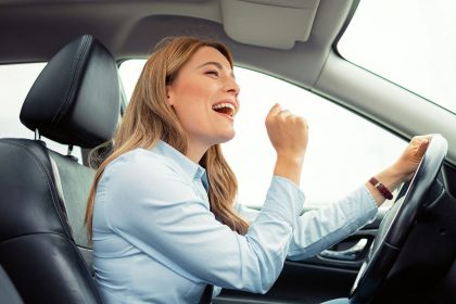 Música que Fortalece: Como Cantar Pode Ser um Ato de Fé?