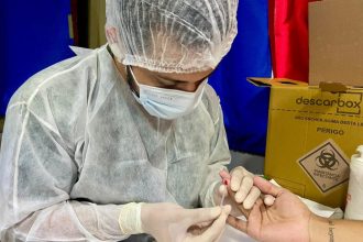 Governo Presente: SES-AM leva atendimento em Telessaúde e presencial aos moradores do bairro Compensa