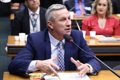 Comissão aprova projeto que transforma maus-tratos e abandono de idosos em crime hediondo