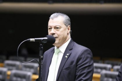 Comissão aprova projeto que cria cadastro de voluntários para ações de apoio em desastres