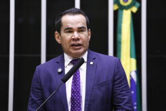 Comissão debate situação de rodovia inacabada no norte do país