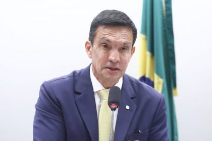 Comissão aprova proposta para obrigar uso de audiodescrição em eventos do poder público