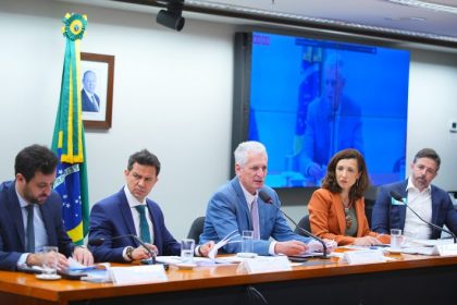 Em debate na Câmara, exportadores detalham impacto das tarifas dos EUA