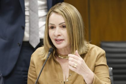 Comissão aprova uso de consórcios públicos na compra de alimentos escolares