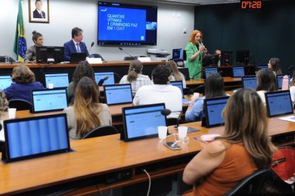 Deputados e especialistas defendem envolvimento amplo no combate da adultização infantil