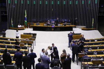 Câmara aprova projeto que perdoa dívidas com tributos federais das Apaes