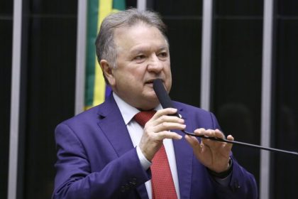 Comissão aprova uso de imóveis recebidos pela União para reforma agrária e habitação popular