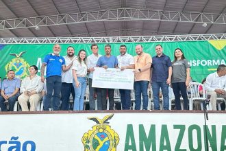 ADS realiza investimentos com programas e doa equipamentos para trabalhadores rurais em Presidente Figueiredo