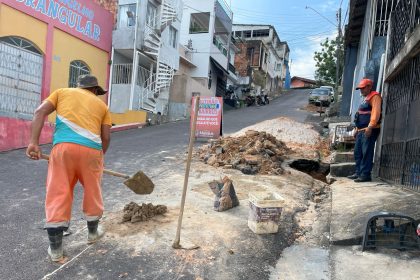 Prefeitura de Manaus recupera sistema de drenagem na rua São Cristóvão, na zona Oeste