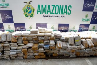 Governo do Amazonas faz apreensão de 1 tonelada de maconha na capital