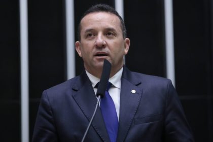 Comissão aprova reserva de recursos para qualificação profissional em telecomunicações