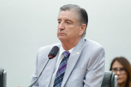 Comissão aprova projeto que obriga gestores a apresentar relatório anual sobre gastos do Fundeb