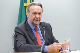 Comissão aprova correção anual de orçamento das universidades federais