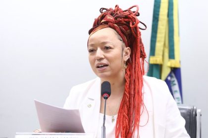 Comissão aprova reparação por discriminação ou racismo contra consumidores