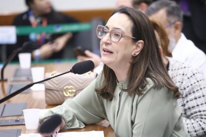 Comissão aprova prioridade para análise de sentença estrangeira sobre violência contra mulher