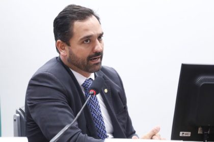 Comissão aprova projeto que prevê relatório prévio sobre estado de veículo anunciado em leilão