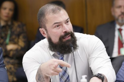 Comissão aprova projeto que autoriza delegado a pedir autuação por infração de trânsito