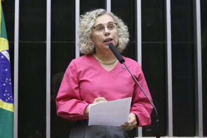 Comissão aprova atendimento prioritário para quem se autoagride