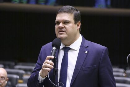 Comissão aprova projeto que inclui como princípio do SUS o combate à violência contra enfermeiros