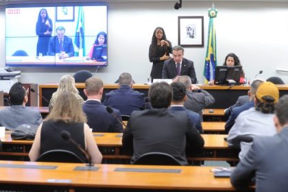 Extinção do DPVAT sobrecarrega SUS e deixa vítimas de trânsito desassistidas, dizem debatedores