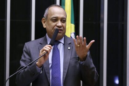 Comissão aprova projeto que assegura atendimento a pessoas com deficiências ocultas